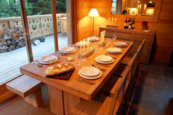 Chalet Delmontel Dining