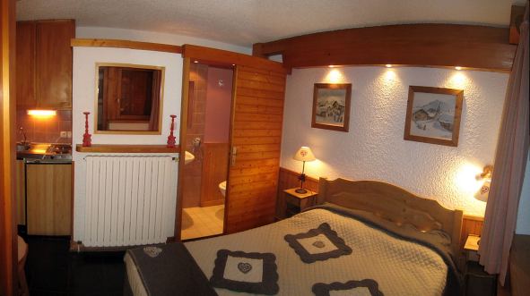 Chalet Fugue bedroom 4