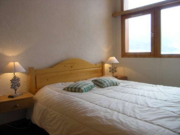 Hauts De Chantemouche bedroom