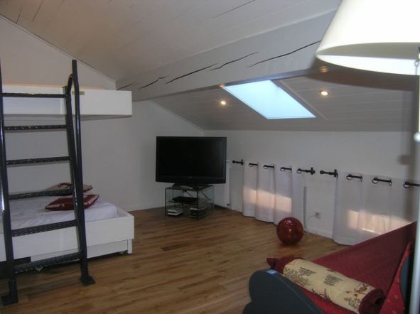 Tougnette C1, bedroom supentee